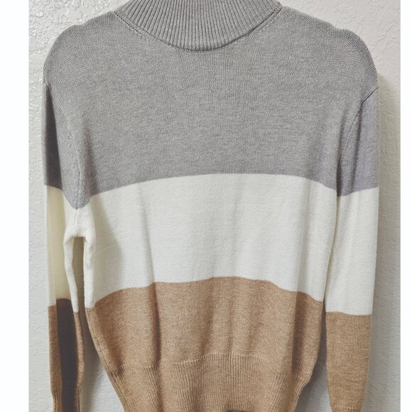 sweater - Picture 2 of 4